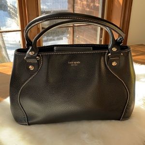 📌Kate Spade Black/ White Stitching Purse Tote
